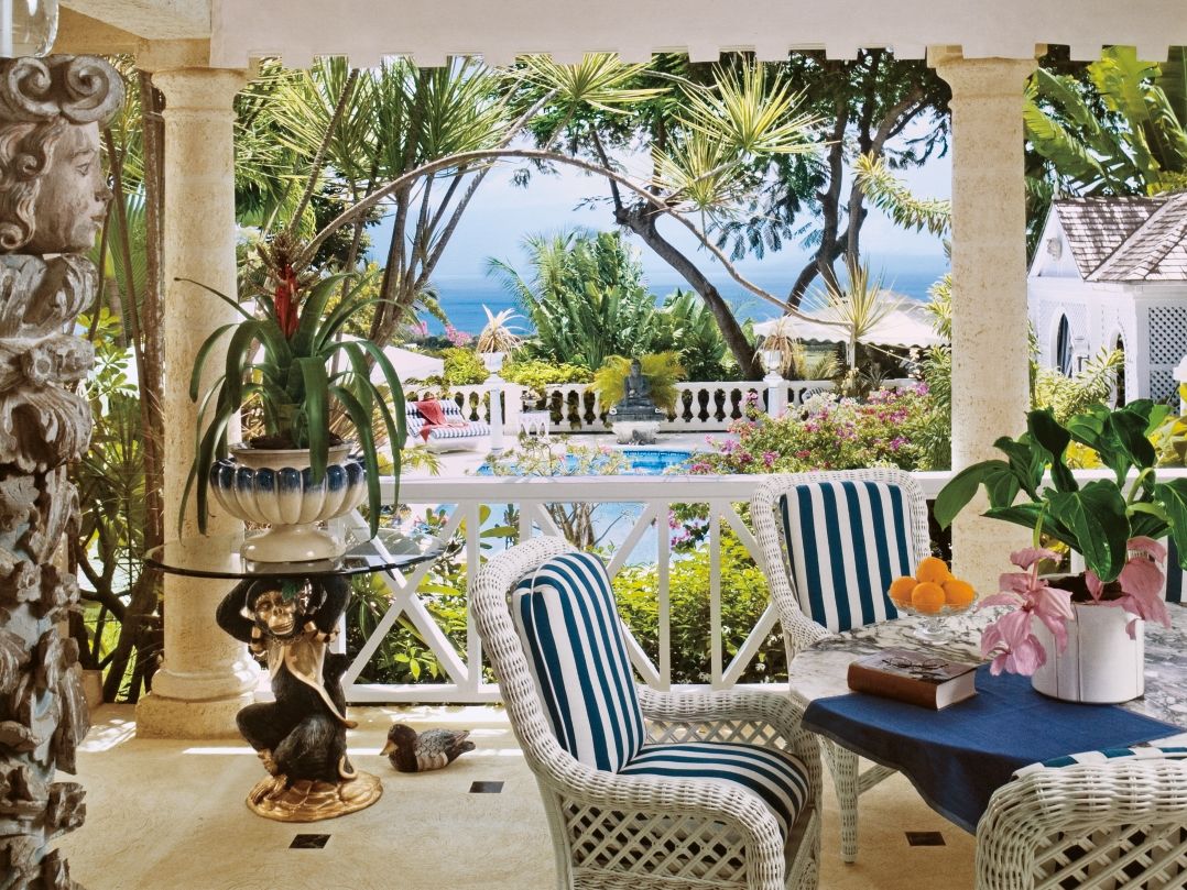 The Best Wicker Furniture and Decor for a Year-Round Coastal Vibe