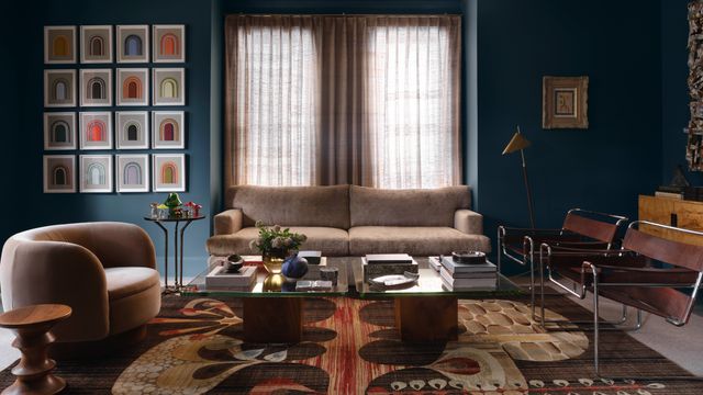 Inside an Austin Bungalow That’s Part Groovy, Part Grandpa-Chic