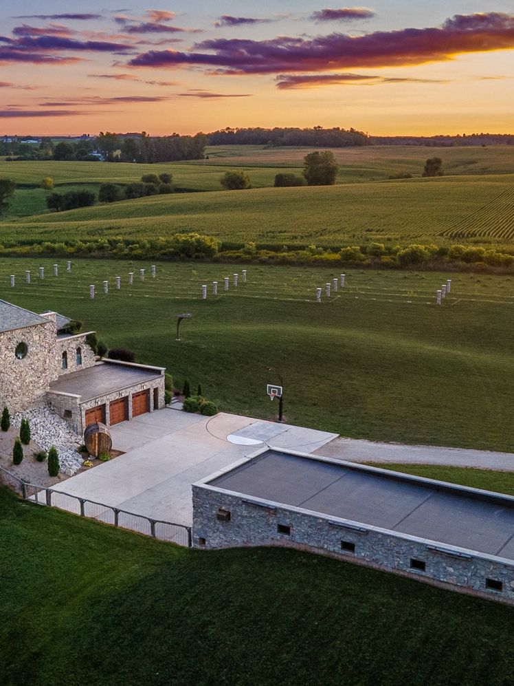 14 Best Winery Airbnb Rentals Across the US