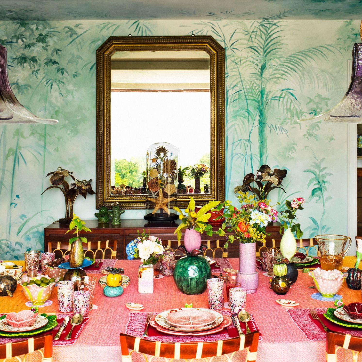 Vibrant Vessels