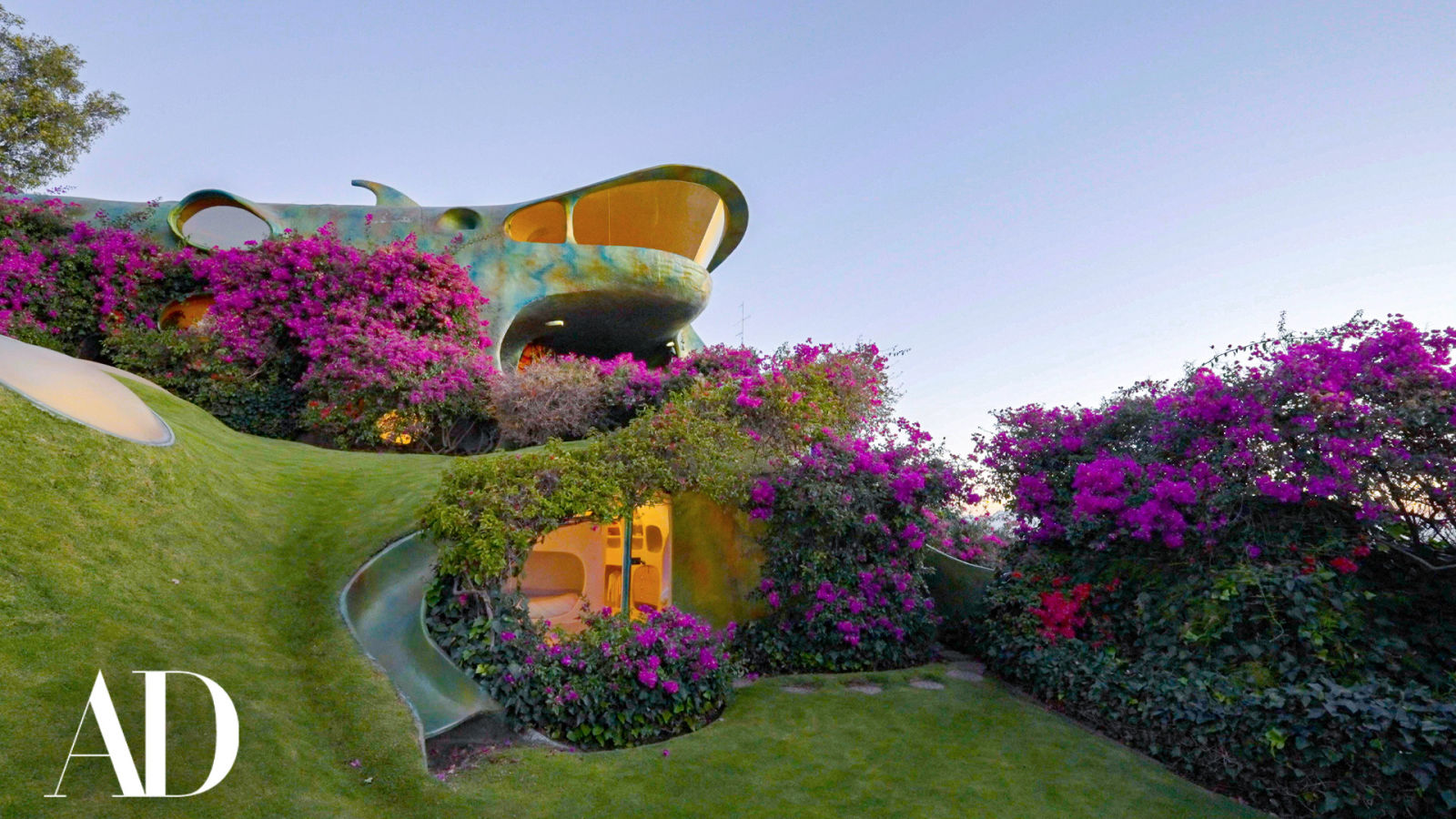 Inside a Breathtaking Cave Home Overlooking Mexico City