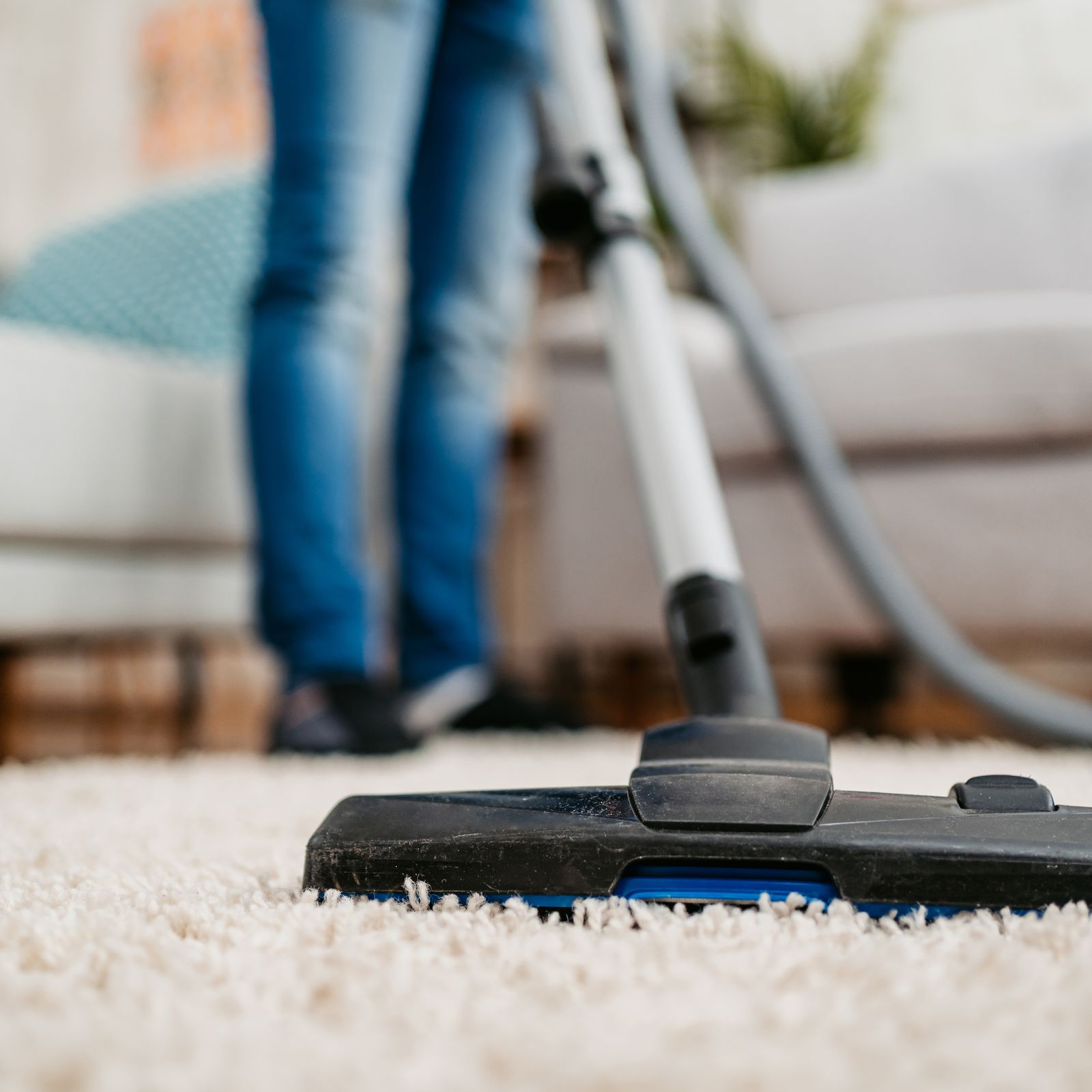 Homemade Carpet Cleaner: 3 Recipes That Rival Store-Bought Alternatives