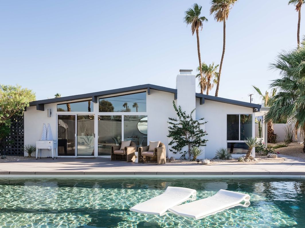 The Best Palm Springs Airbnbs for Old Hollywood Vibes and Desert Views