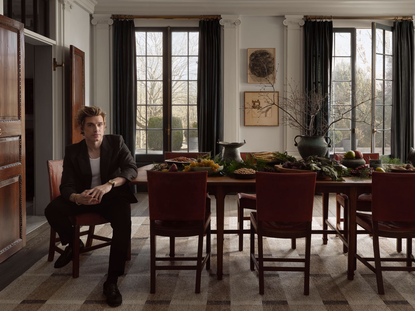 Jeremiah Brent Teams Up with Loloi for a Line of New York&#8211;Inspired Designs