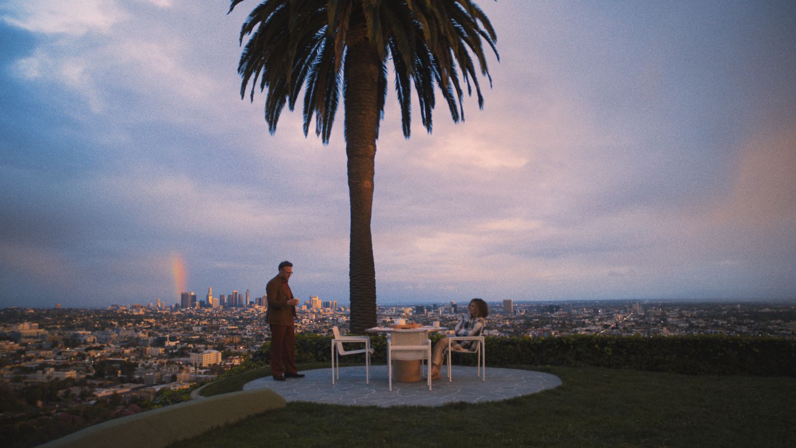 The Studio Has Tons of A-List Cameos&-Including Some of the Best Midcentury-Modern Architecture in LA